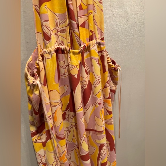 Wide leg jumpsuit halter top size XL feminine floral vacation island tropical - Picture 10 of 16